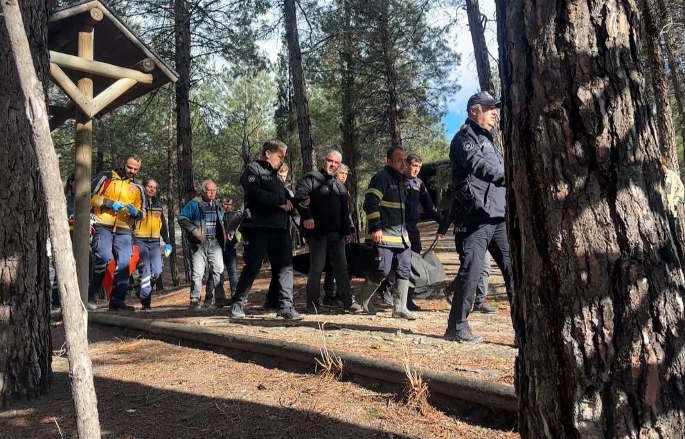 Burdur'da ormanlık alanda erkek cesedi bulundu