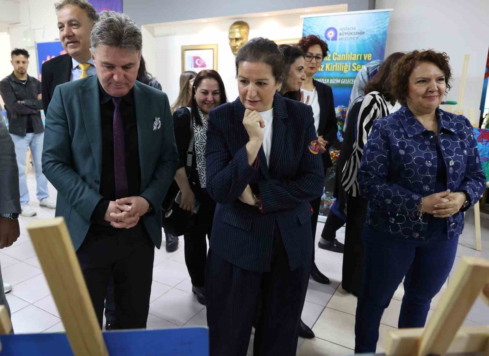 Büyükşehir Uluslararası Sıfır Atık Günü'nü öğrencilerle kutladı