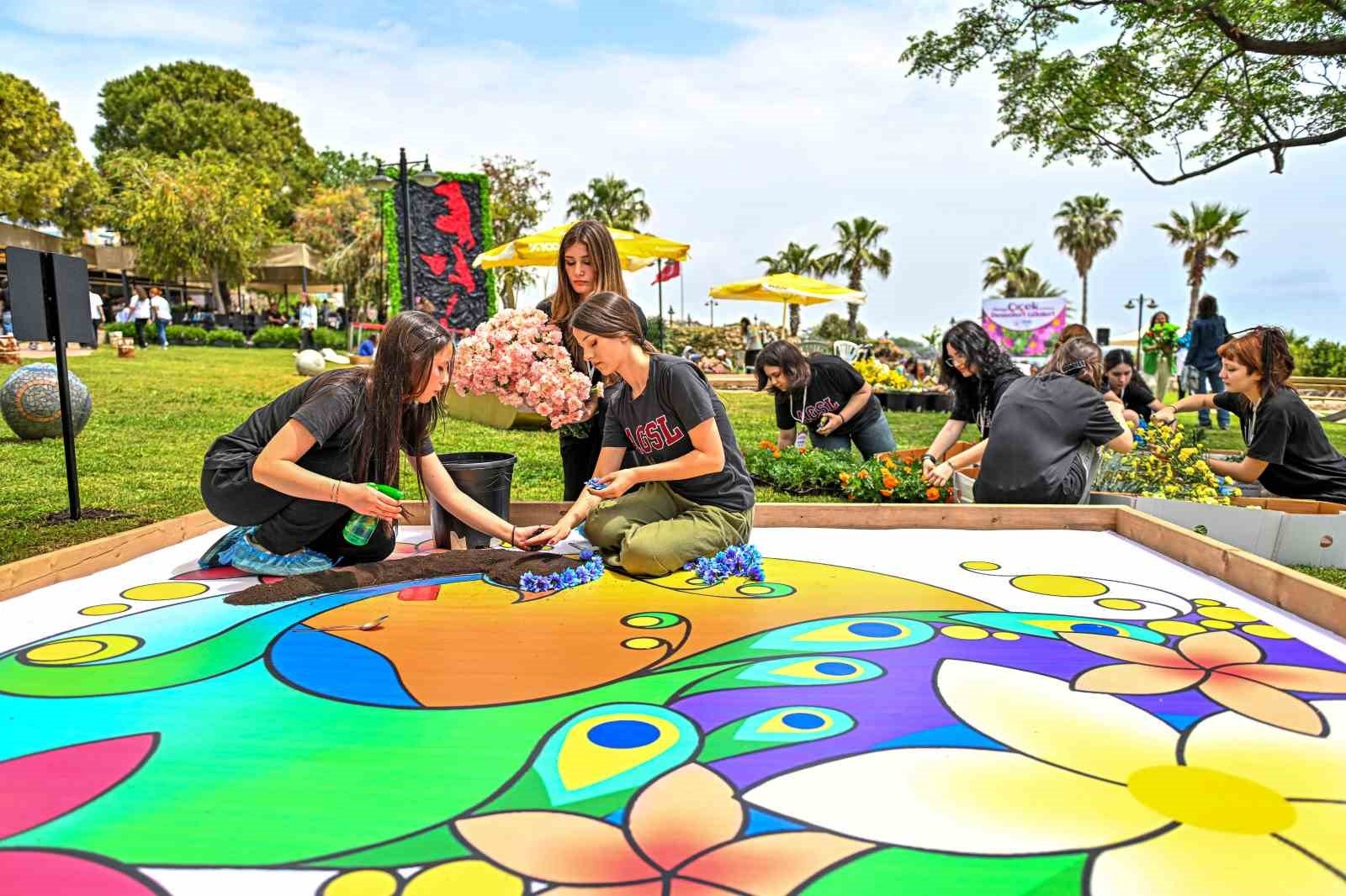 Çiçek Desenleri Günleri'ne başvurularda son gün 31 Mart