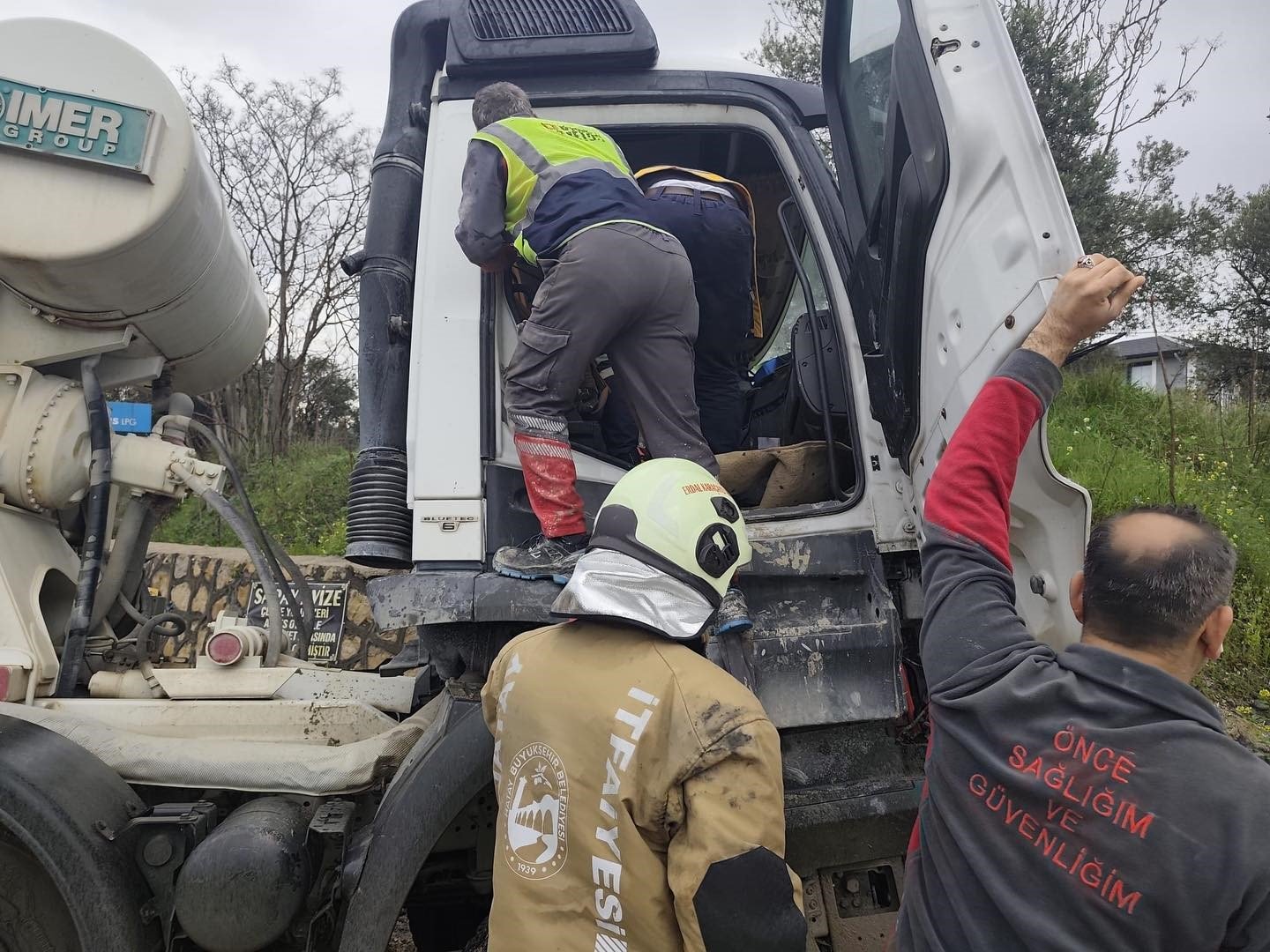 Defne'de trafik kazası: 2 yaralı