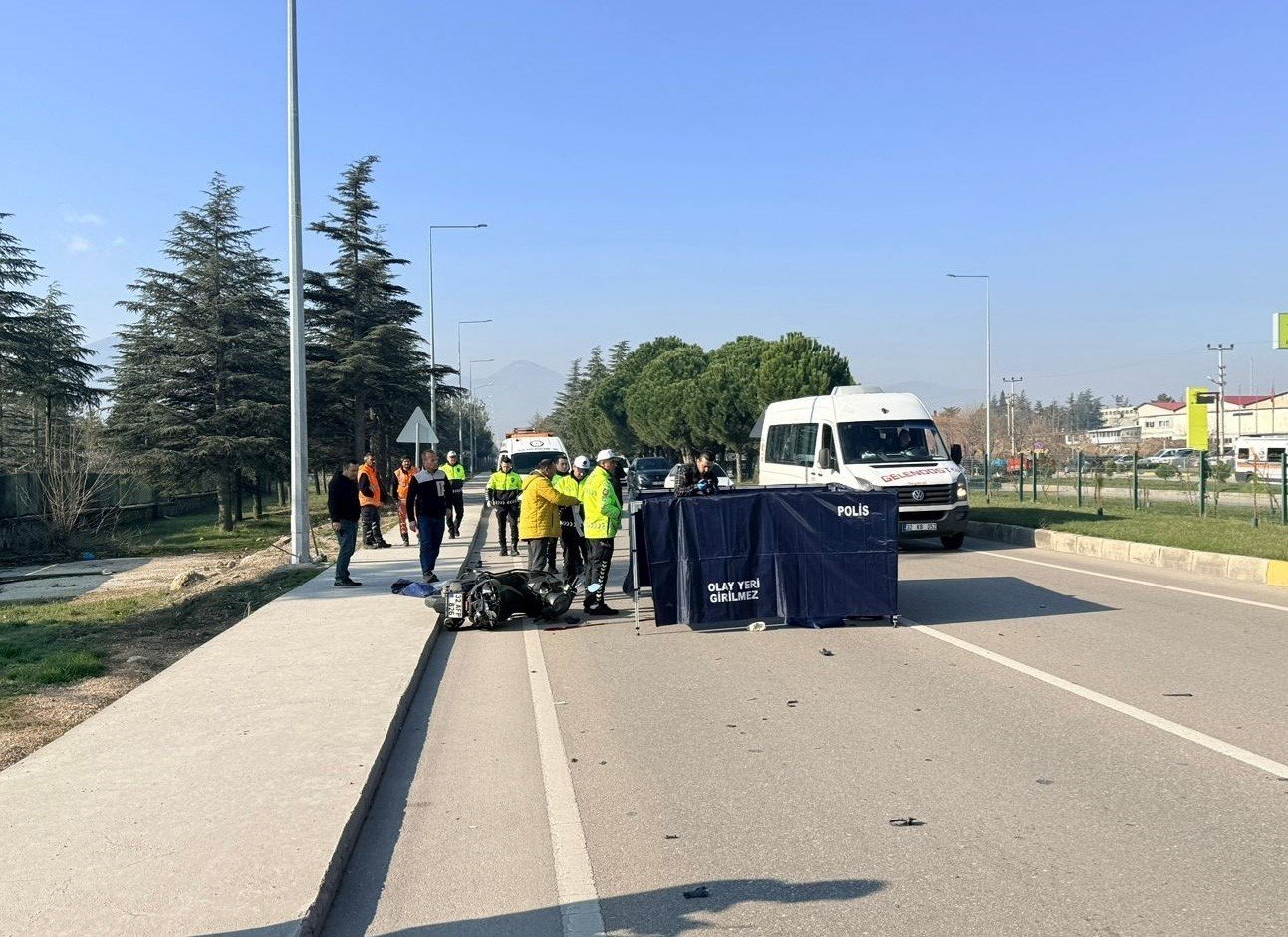 Isparta'da otomobille çarpışan motosiklet sürücüsü hayatını kaybetti