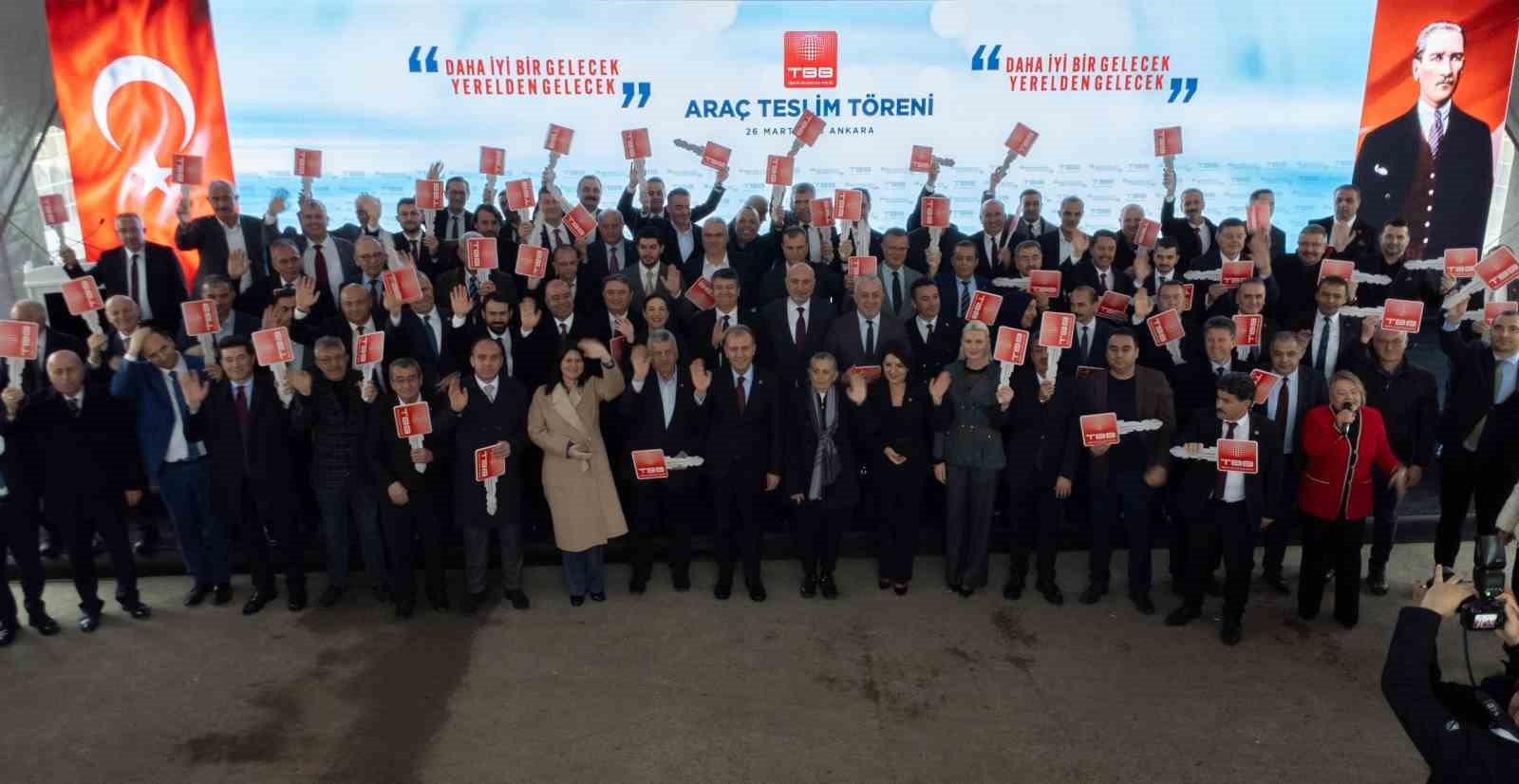 TBB'den 88 belediyeye 90 hizmet aracı desteği