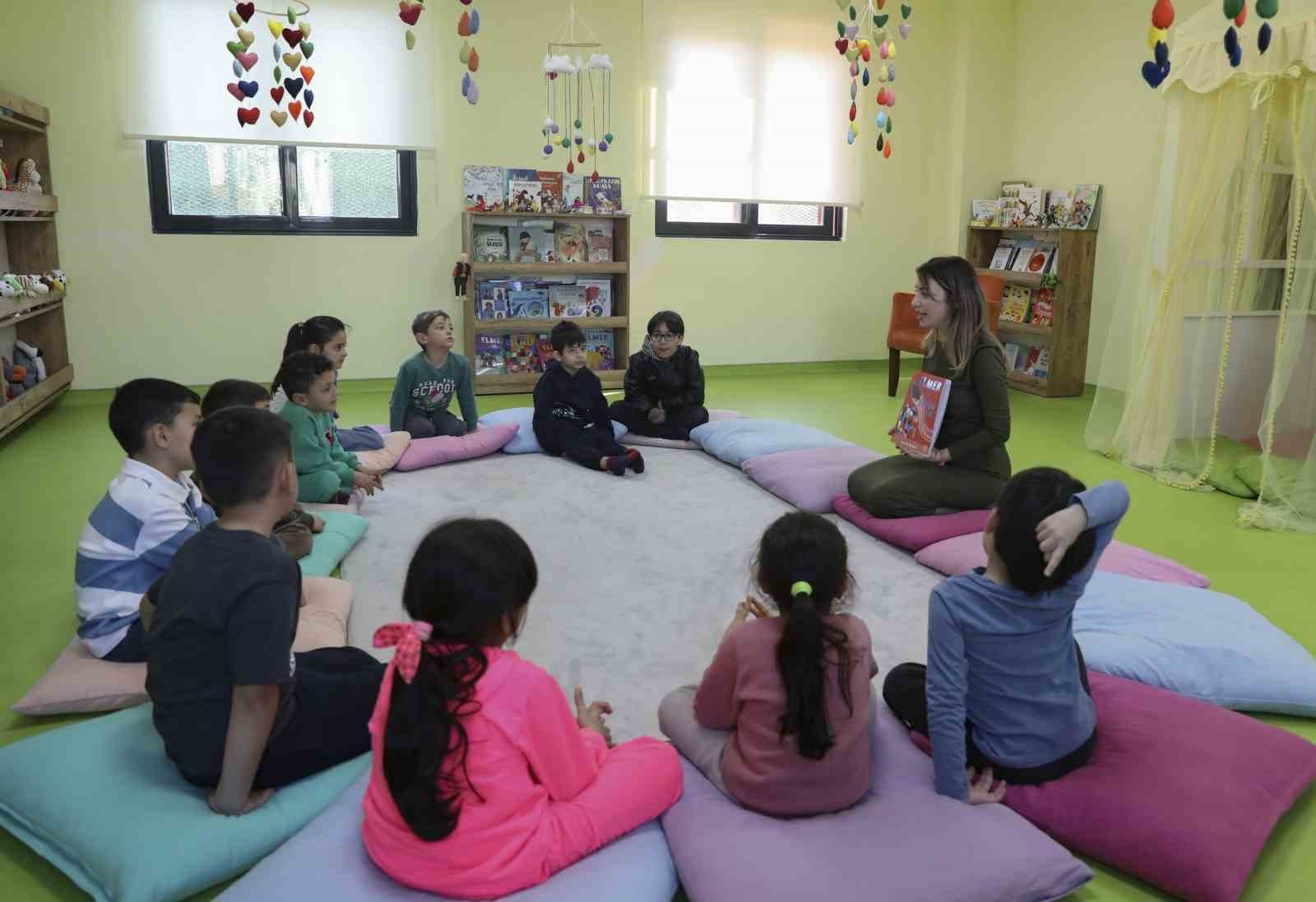 Toroslar Çocuk Kampüsünde masal ve drama ile gelişim destekleniyor