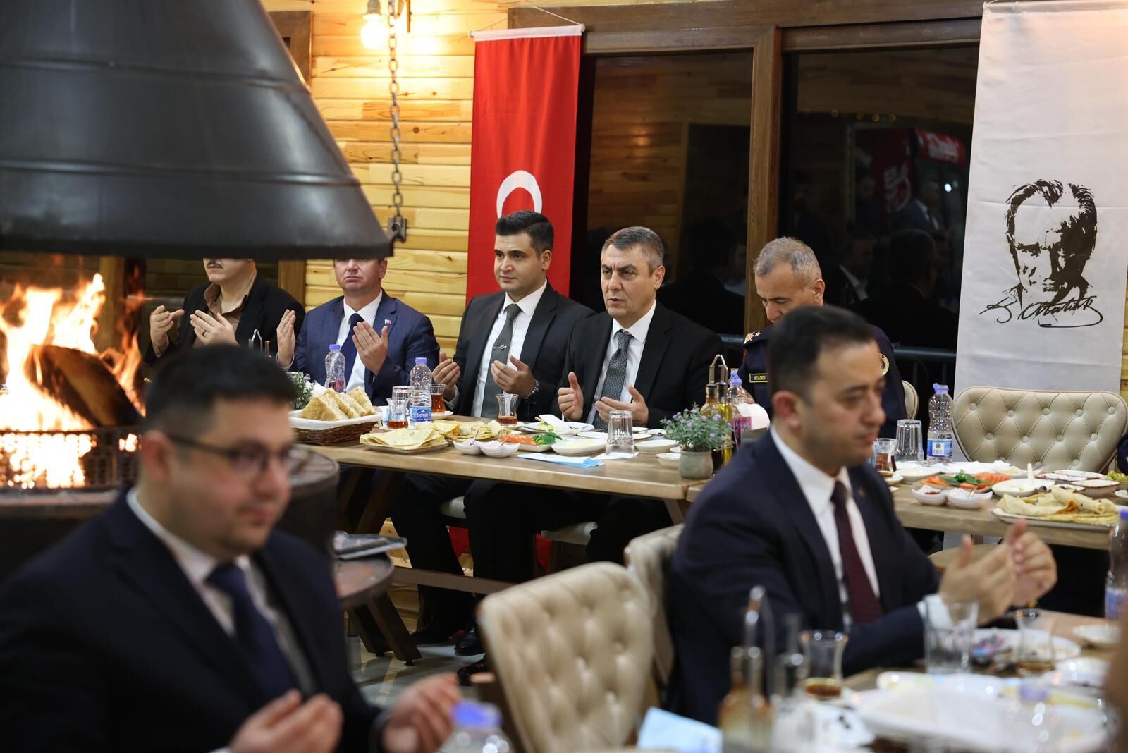 Df493C0D 4A17 4359 837E 4Af7B0D3D02F