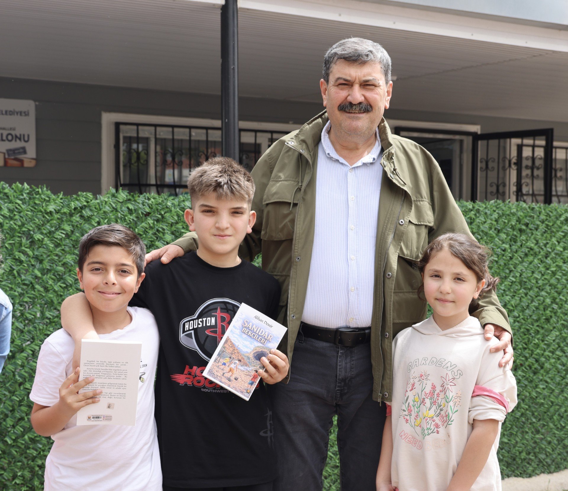 357B3Df3 1C5F 4Bb2 98F9 1Aa8Eafdd1D4