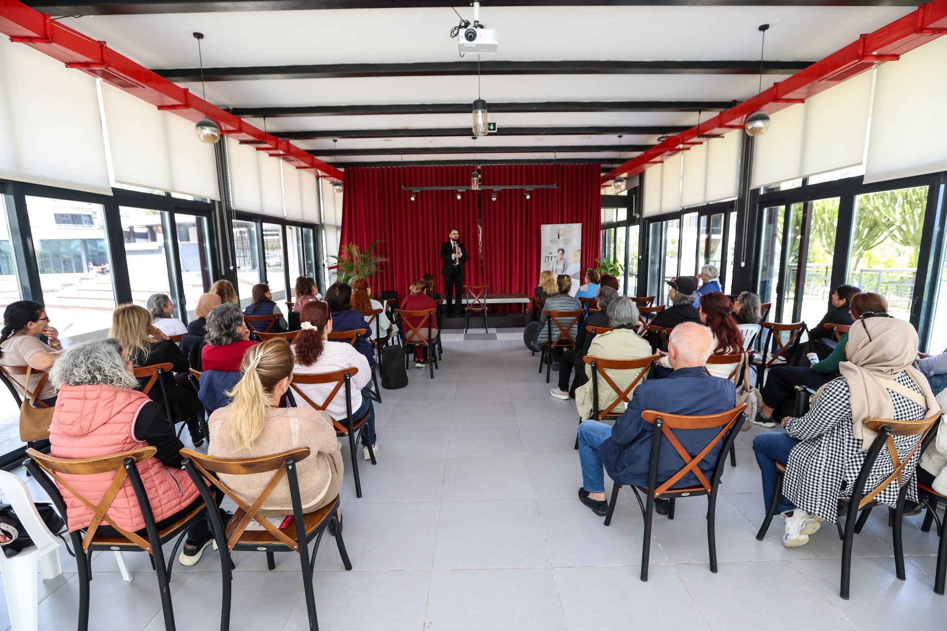 54C6662D 039B 45E6 Ab95 3Fd74028A467