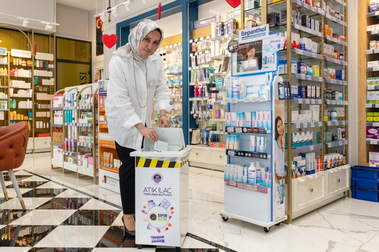 69D6Ddee 4A2F 4932 Bb37 A5A1232B1884