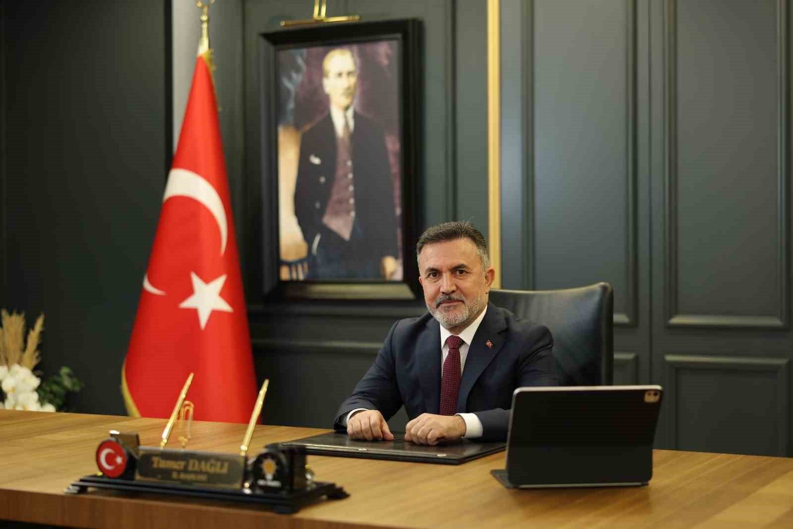 Adana'da ulaşım güvenliğini artıracak heyelan ıslahı yatırımı başlatıldı