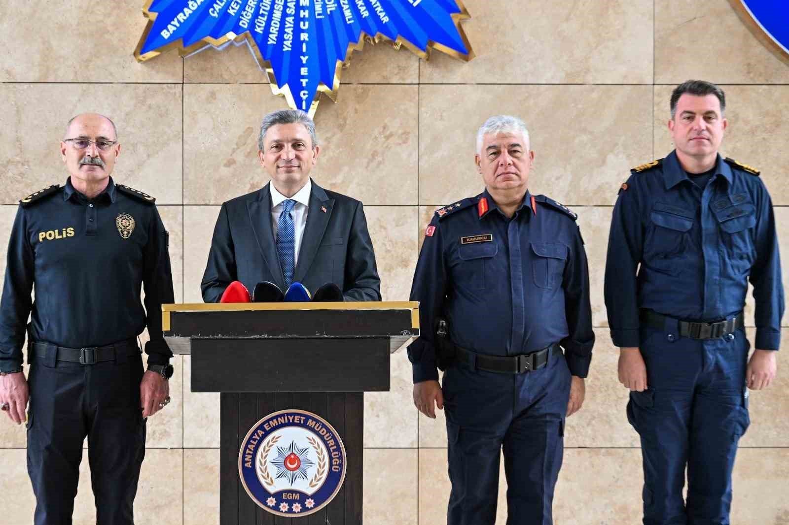 Antalya'da Mart ayı asayiş tablosu: 9 bin 996 asayiş olayının yüzde 99,8'i aydınlatıldı