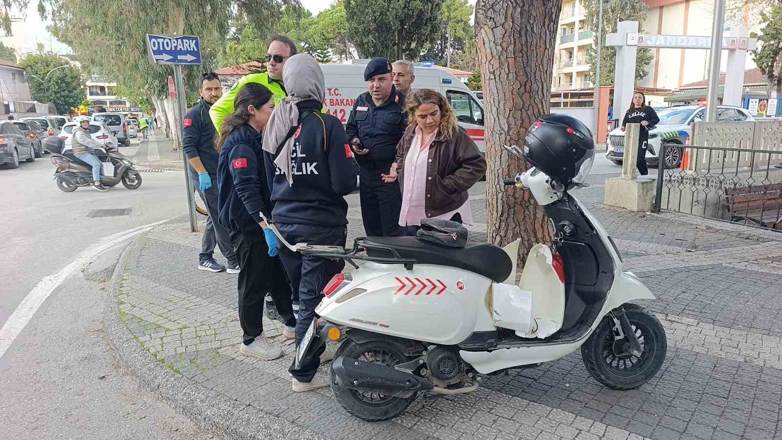 Ehliyetsiz ve muayenesi geçmiş motosikletle kaza yaptı 42 bin lira ceza uygulandı