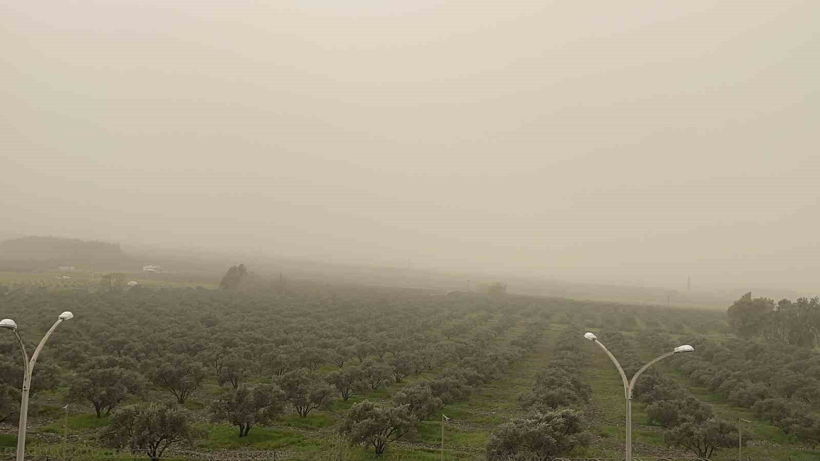 Libya kaynaklı toz taşınımı Osmaniye'de etkili oldu