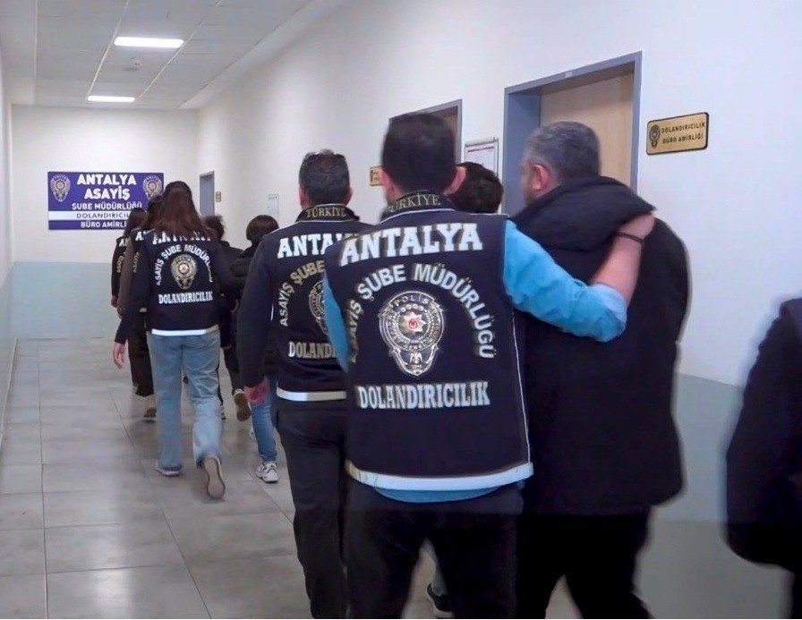 'Patent anlaşmasında sorun yaşandı' yalanıyla 576 bin lira dolandırdılar