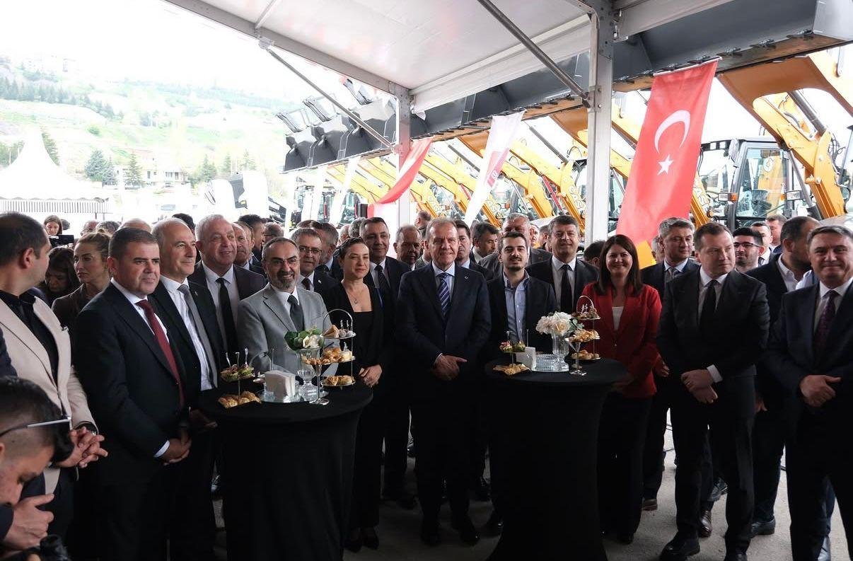 Cf3A16Cf Ab4F 442B B159 8268651Ccbf0