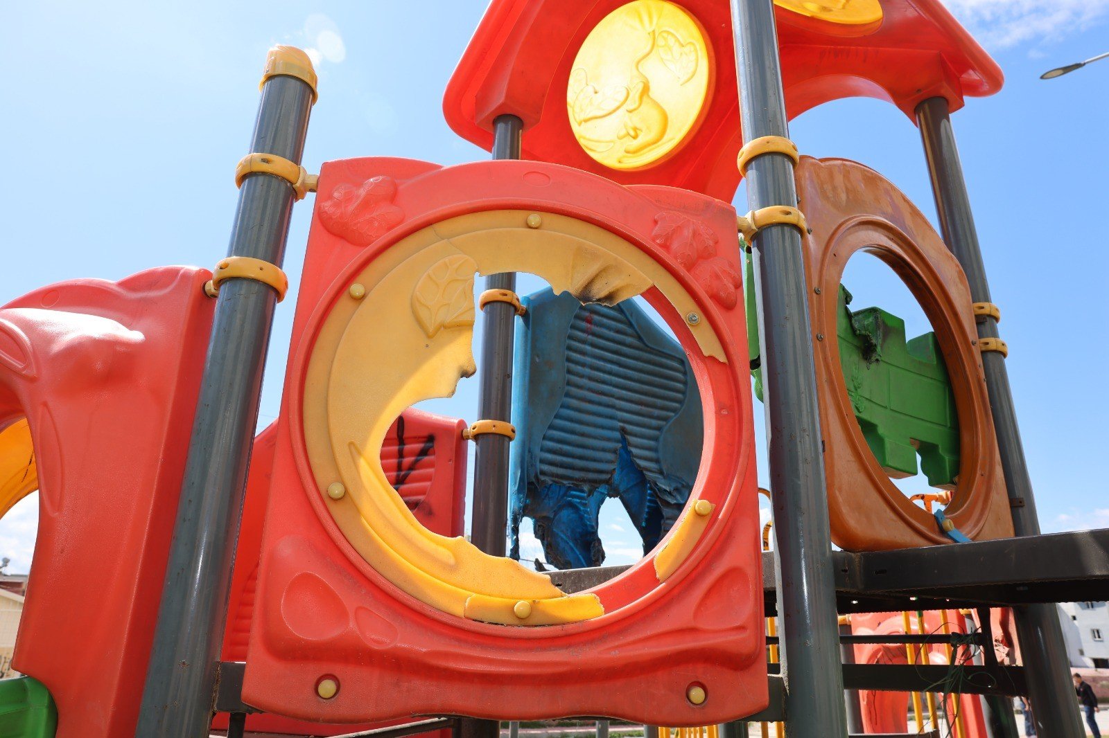 De3Fd756 D026 4697 B2Ed F695184E6Ba5