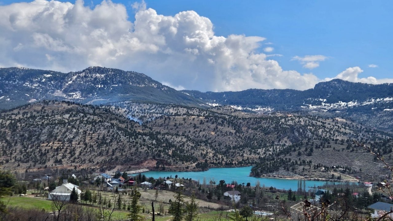 Picsart 26 04 15 23 44 56 704