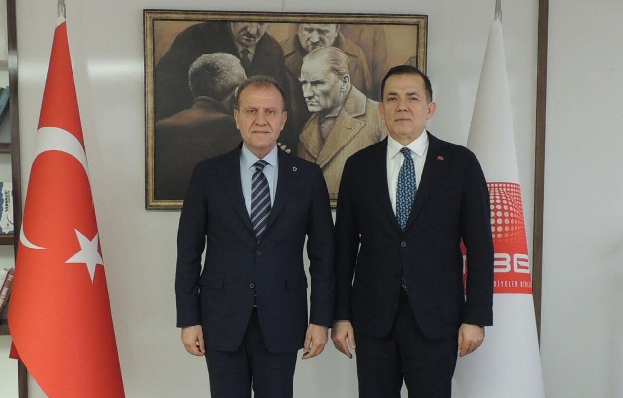 Özyiğit’ten “Mutlak Butlan” Tepkisi: “Demokrasiden Başka Çözüm Yok”