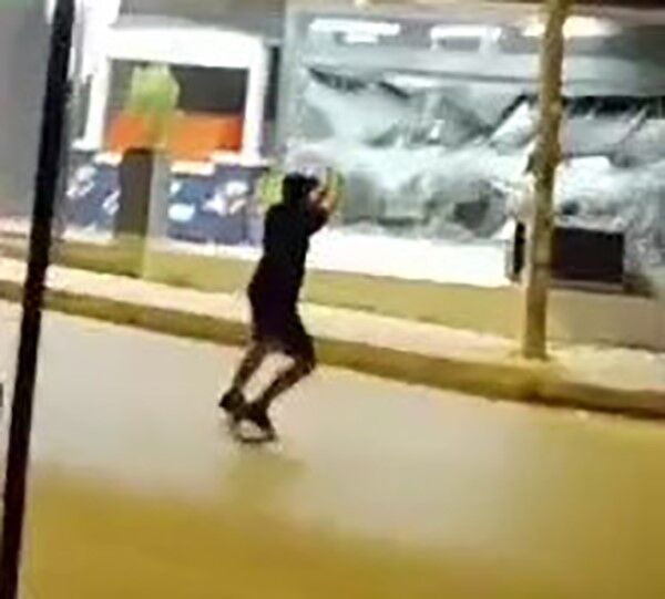 Haraç tehdidiyle gündeme gelen tatlıcıya bir kez daha silahlı saldırı