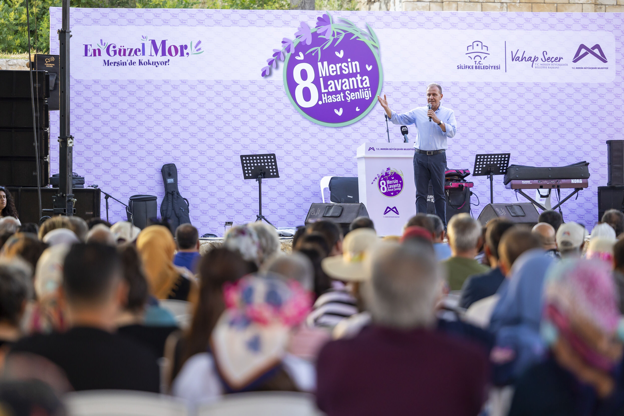 Başkan Seçer İle Meral Seçer, ‘8. Lavanta Hasat Şenli̇ği̇’ne Katildi (5)