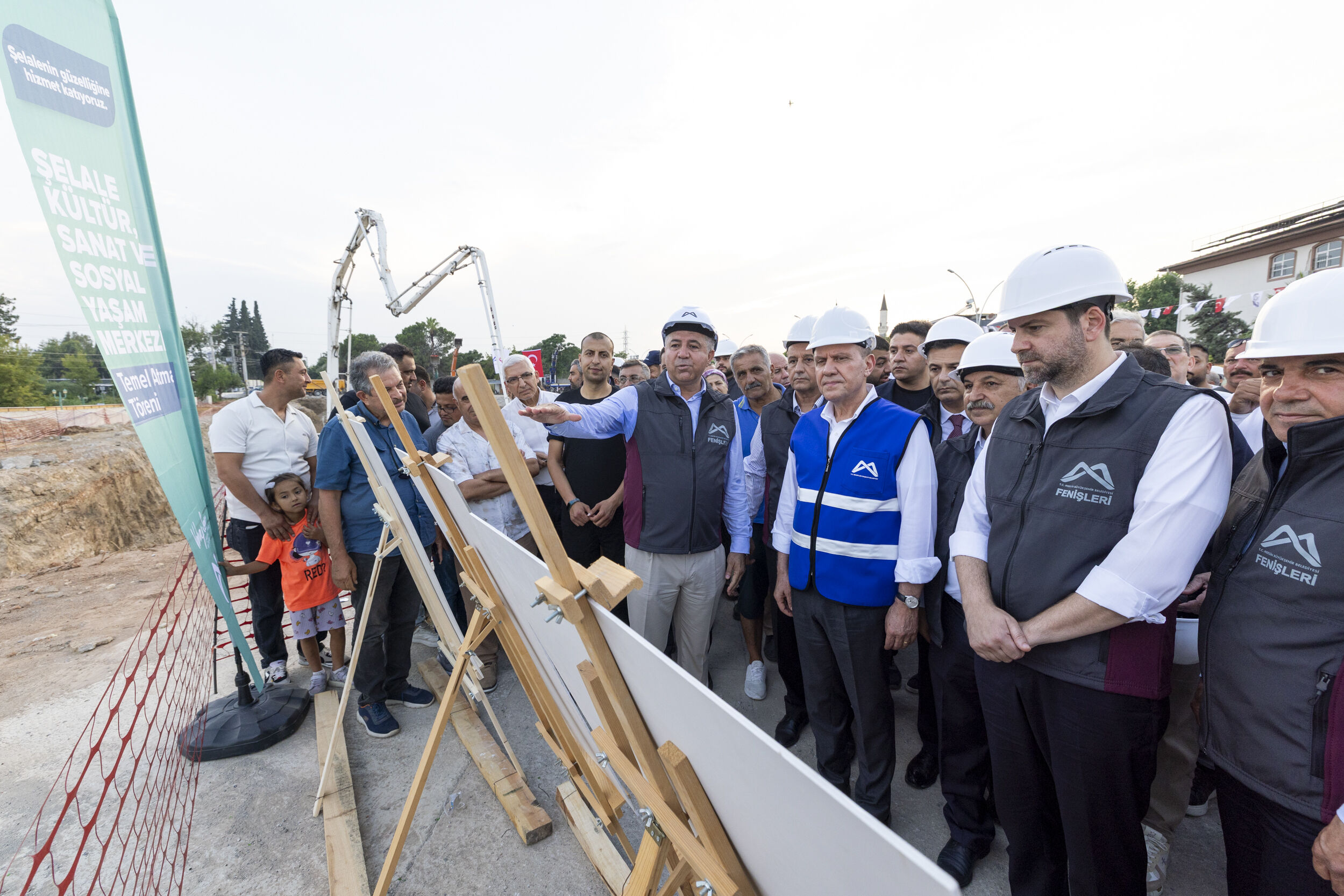 Başkan Seçer, ‘Şelale Kültür, Sanat Ve Sosyal Yaşam Merkezi̇ Temel Atma Töreni̇’ne Katildi (14)