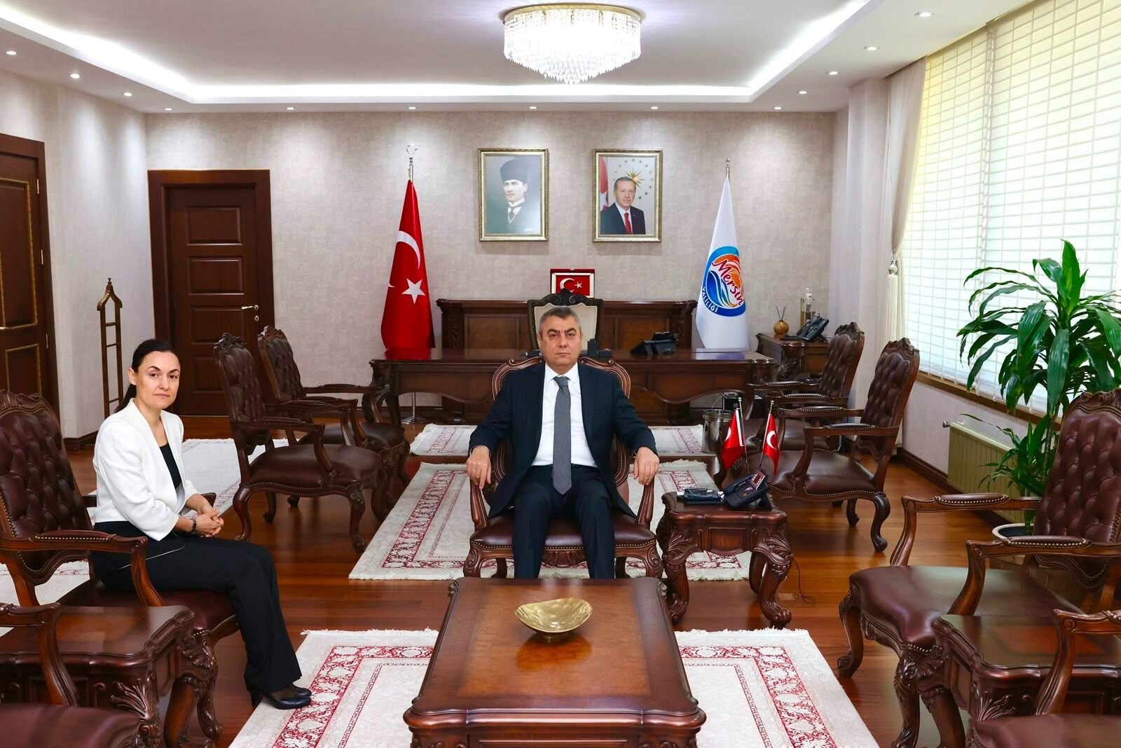 Mersin Vali Yardımcısı Beşikçi Göreve Başladı