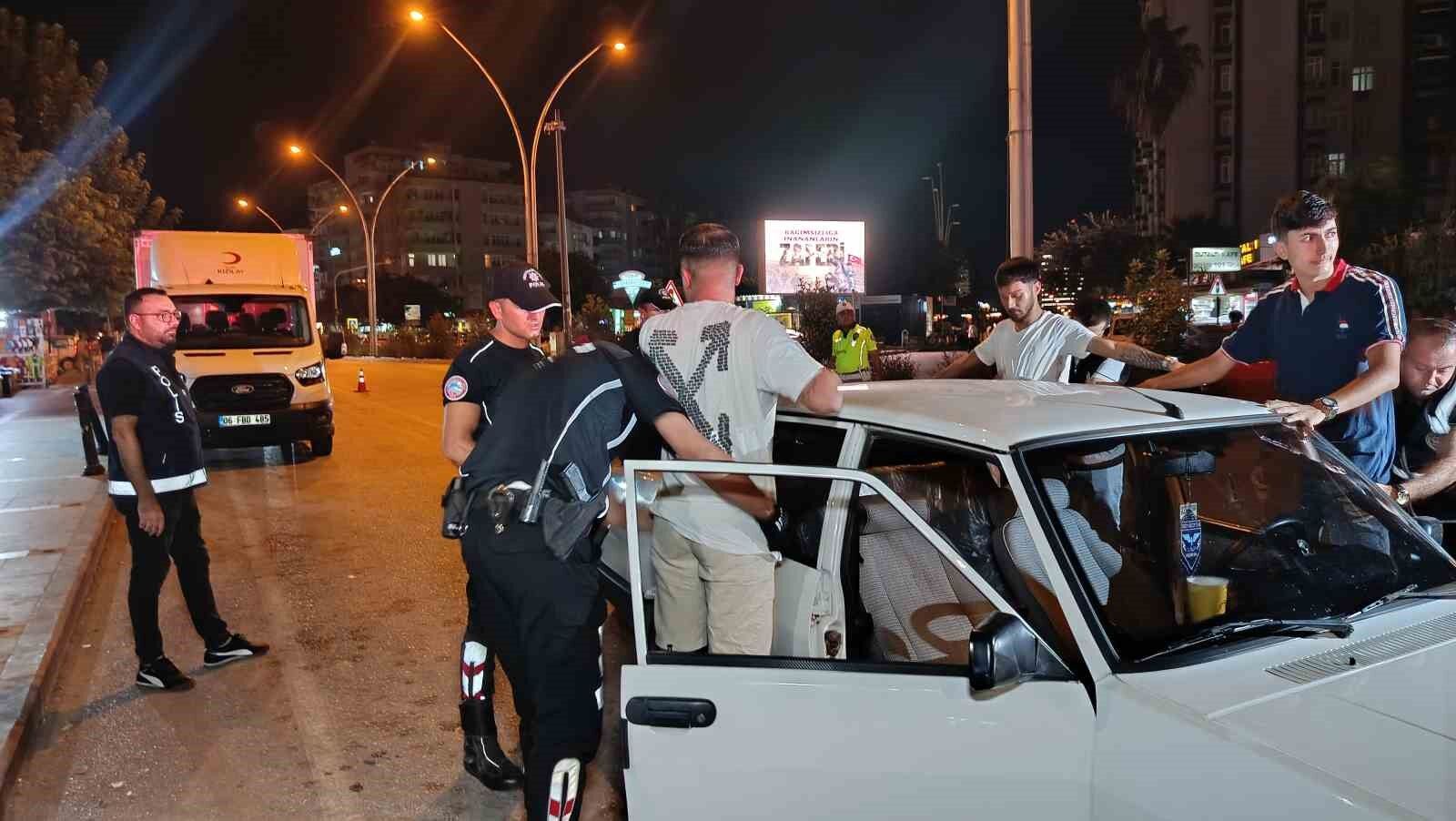 Adana'da 'Huzur ve Güven' uygulaması: 1 milyon 94 bin TL ceza, 38 yakalama