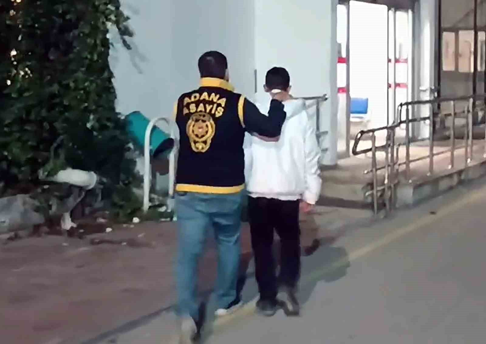 Adana'da kasada oturan çocuğu başından vuran 17 yaşındaki şüpheli yakalandı